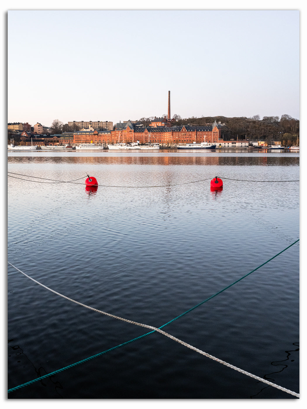 Två bojar i Riddarfjärden